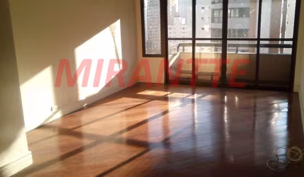 Apartamento de 1995m² com 3 quartos em Moema