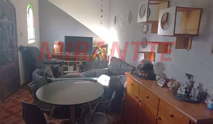 Sobrado de 124m² com 3 quartos em Vila Gustavo