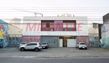 Galpao de 916m² em Brás