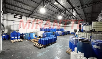 Galpao de 923m² em Limão