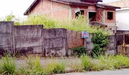 Terreno de 630m² em Jardim Bibi