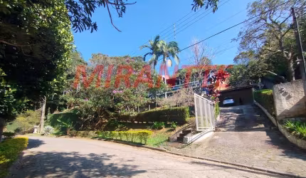 Casa terrea de 221.5m² com 3 quartos em parque cerros verdes