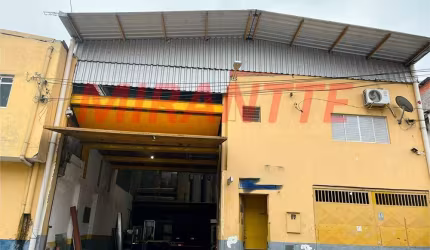 Galpao de 250m² em Parque Casa De Pedra