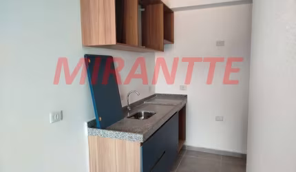 Apartamento de 42m² com 2 quartos em Vila Mazzei