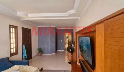 Sobrado de 206m² com 3 quartos em Parada Inglesa