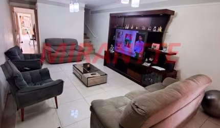 Sobrado de 135m² com 3 quartos em Jaçana