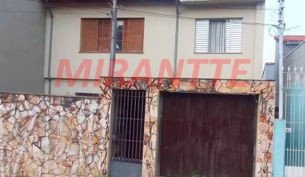 Sobrado de 144m² com 4 quartos em Vila Gustavo