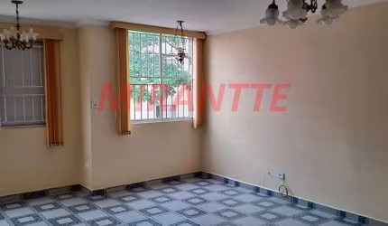 Apartamento de 70m² com 2 quartos em Barro Branco