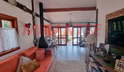 Cond. fechado de 170.95m² com 3 quartos em Serra da Cantareira