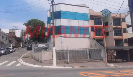 Comercial de 727m² em Carandiru