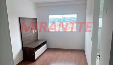 Apartamento de 45m² com 2 quartos em Jardim Modelo
