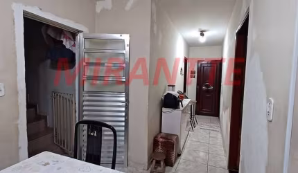 Sobrado de 136m² com 2 quartos em Jaçana