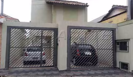 Sobrado de 114m² com 3 quartos em Vila Mazzei
