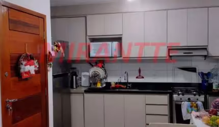 Cond. fechado de 58m² com 2 quartos em vla guilherme