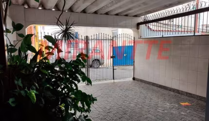 Sobrado de 137m² com 3 quartos em Parada Inglesa