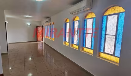 Sobrado de 165m² com 3 quartos em Parque Vitoria