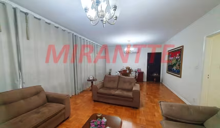 Sobrado de 202m² com 3 quartos em Jardim Japão