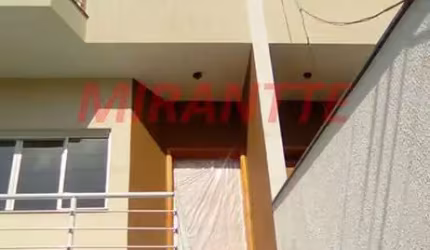 Sobrado de 300m² com 2 quartos em Vila Granada