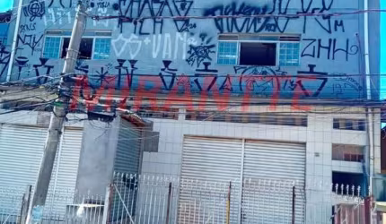 Galpao de 2200m² em Jardim Peri