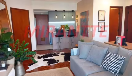 Apartamento de 64m² com 2 quartos em Santana