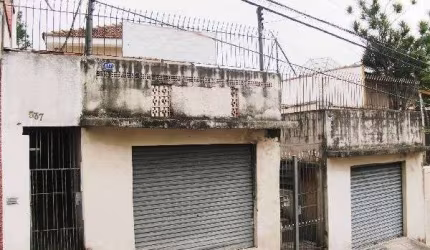 Casa terrea de 200m² com 6 quartos em Santa Terezinha
