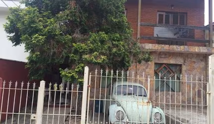 Sobrado de 220m² com 5 quartos em Tremembe