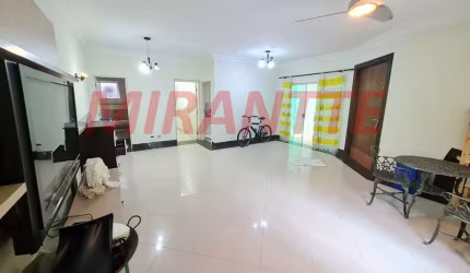 Casa terrea de 153m² com 4 quartos em Santa Terezinha