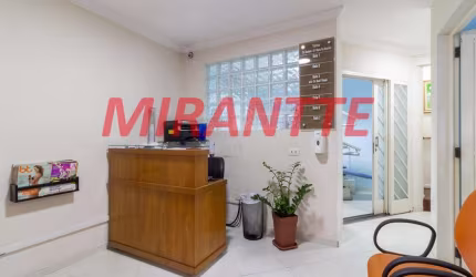 Comercial de 556m² em Santana