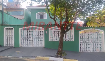 Sobrado de 420m² com 3 quartos em Jardim Guapíra