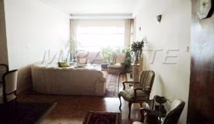 Apartamento de 170m² com 4 quartos em Bela Vista