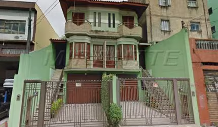 Sobrado de 325m² com 4 quartos em Vila Guilherme