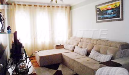 Sobrado de 160m² com 3 quartos em Vila Roque