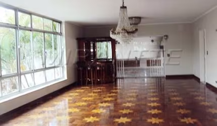 Casa terrea de 400m² com 4 quartos em Jardim São Bento