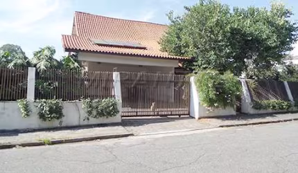 Casa terrea de 500m² com 4 quartos em Jardim São Bento