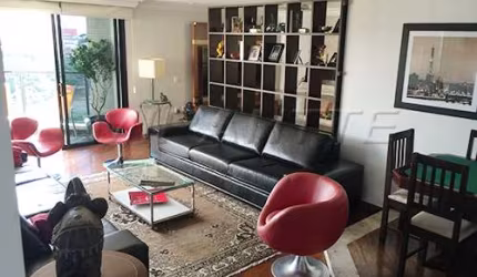 Apartamento de 280m² com 3 quartos em Santana