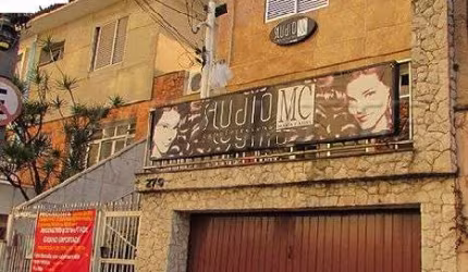 Sobrado de 195m² com 4 quartos em Santana