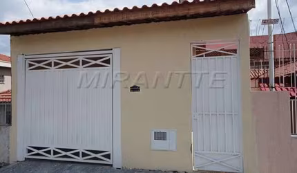 Sobrado de 100m² com 3 quartos em Santana