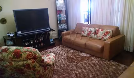 Sobrado de 140m² com 4 quartos em Casa Verde