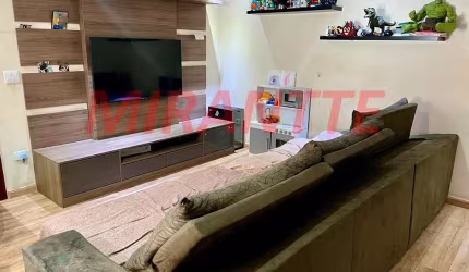 Sobrado de 212m² com 4 quartos em Vila Nova Mazzei