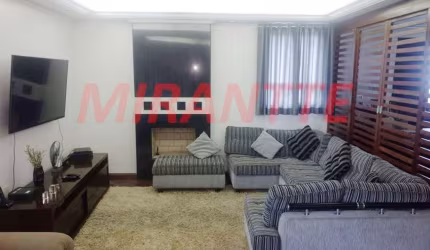 Apartamento de 217m² com 4 quartos em Santana