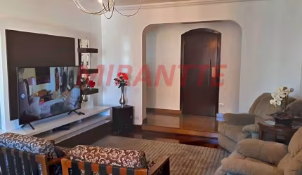 Apartamento de 96m² com 3 quartos em Santana