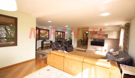 Apartamento de 360m² com 4 quartos em Jardim São Bento