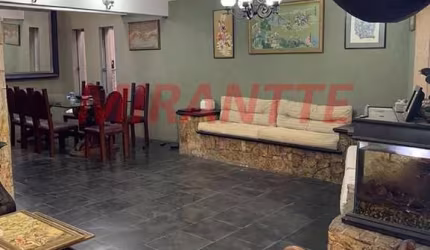 Sobrado de 326m² com 3 quartos em Jardim São Bento