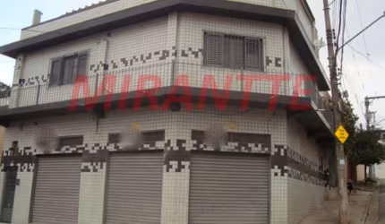 Comercial de 300m² com 4 quartos em Limão