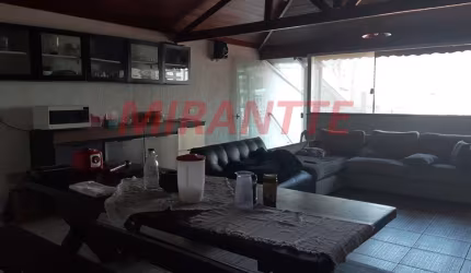 Sobrado de 470m² com 4 quartos em Santana