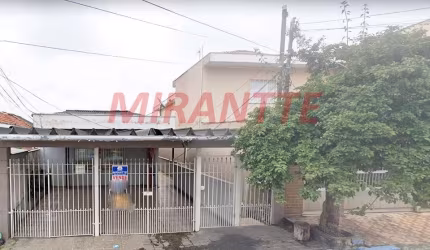 Sobrado de 215m² com 8 quartos em Lauzane Paulista