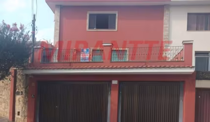 Sobrado de 168m² com 3 quartos em Vila Ester