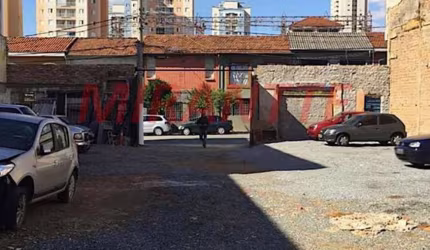 Terreno de 600m² em Brás