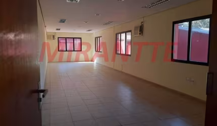 Comercial de 400m² em Vila Maria