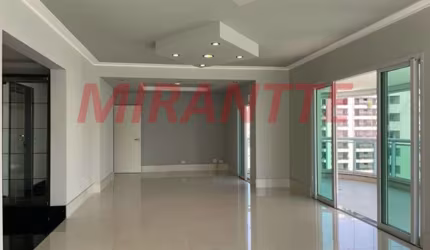 Apartamento de 227m² com 3 quartos em Santana